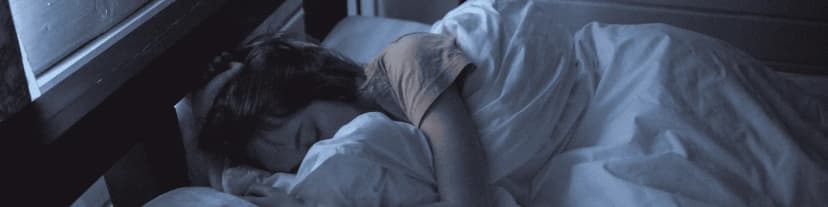 5 Surprising Ways Alcoholism Affects Your Sleep (And How to Improve It in Recovery)