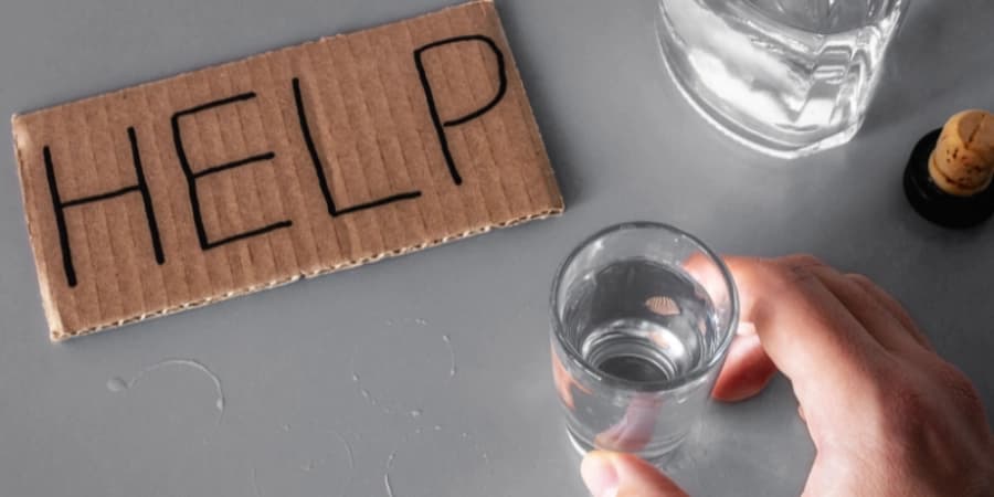 AA Meetings Near Me An alcoholic calling out for help, through AA Meetings Near Me